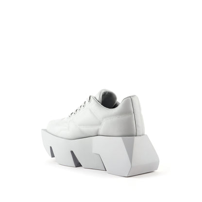 Bull Puffy Sneaker